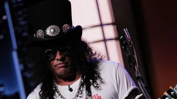 Slash's stepdaughter dies; upcoming concerts canceled
