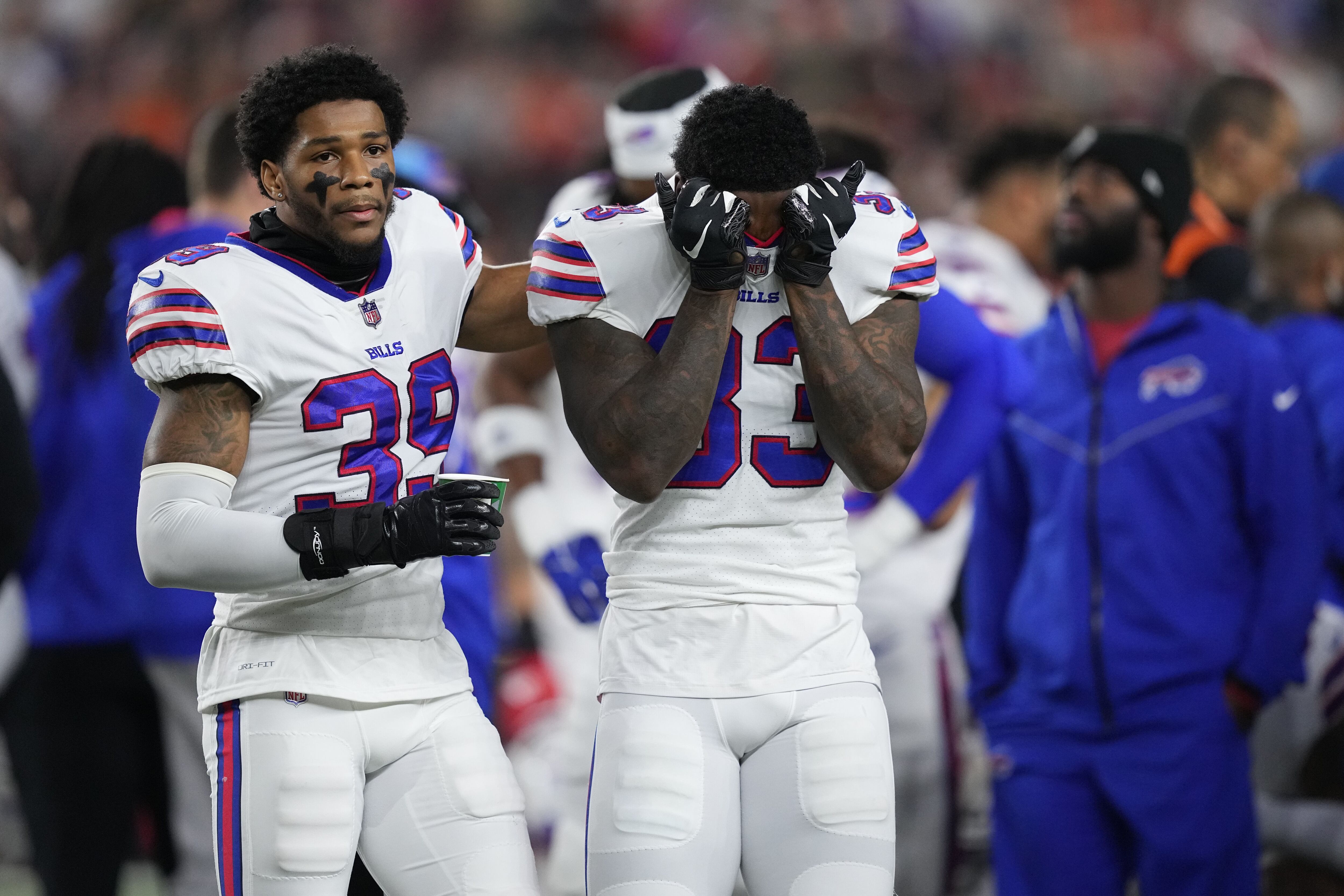 Rochester, NY Buffalo Bills Backers - Damar Hamlin visits his