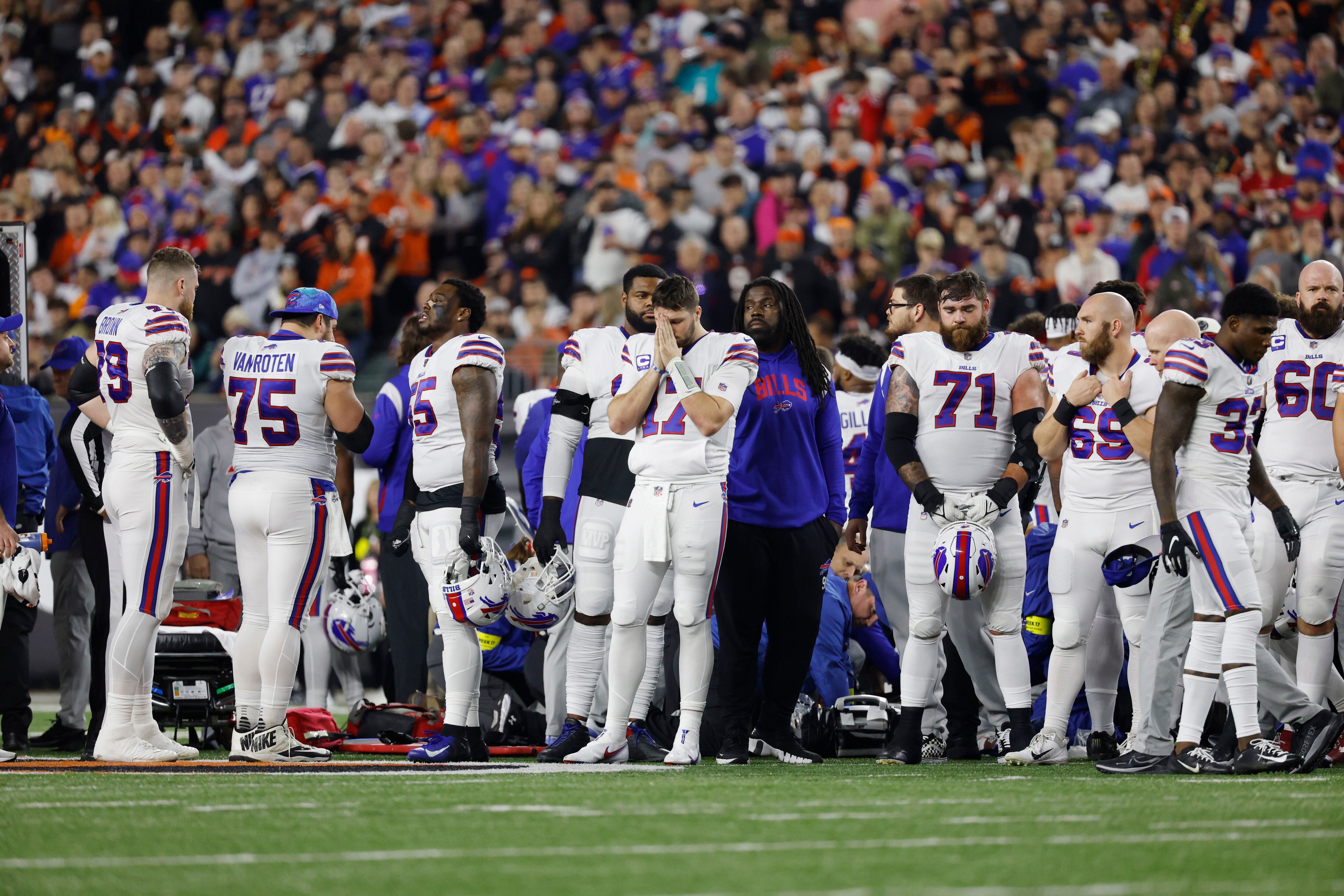 Rochester, NY Buffalo Bills Backers - Damar Hamlin visits his